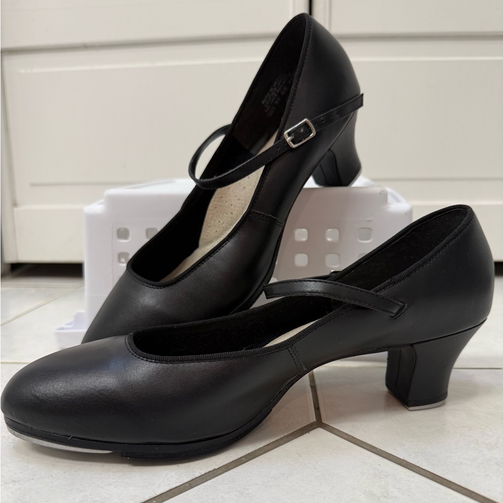 Capezio Black Womens Tap Shoes